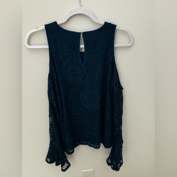 Hollister navy cold shoulder net top - Picture 3 of 3